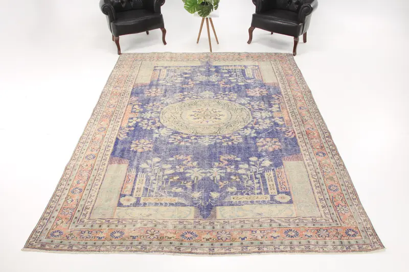 Türkischer Übergröße-Teppich, 7,5 x 10 Fuß großer Vintage-Teppich, blau karierter Wollteppich - 1