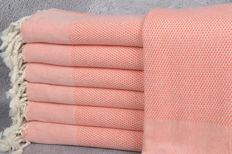 Holiday Towel, Hammam towel, Best Wedding Gift, Bridal Party Gifts, 70x40 Cotton Geometric Towel, Beach Towel Gift, Lightweight Turkish towel - 1