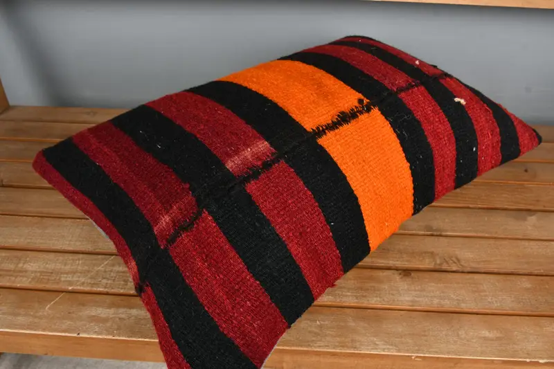 Boho Pillow Sham Cover, Pillow Cover, Retro Throw Pillow Cover, 16x24 Red Pillow Case, Kilim Pillow Cover, Vintage Kilim Pillow - 2