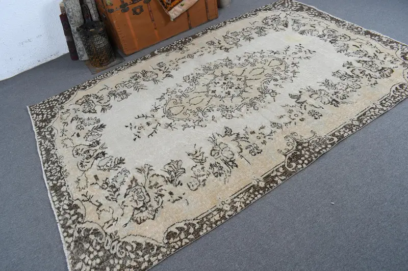 Türk Büyük Halı, 5.5x8.6 ft Vintage Halı, Kahverengi Oushak Yün Halı - 1