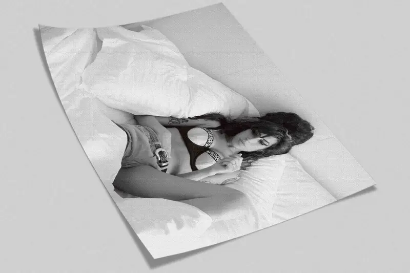 Woman Singer Wall Decals, Decor For Wall, Singer Paper Art, Amy Winehouse Paper Craft, Famous Wall Poster, Wall Covering,Sexy Woman Wall Art - 4