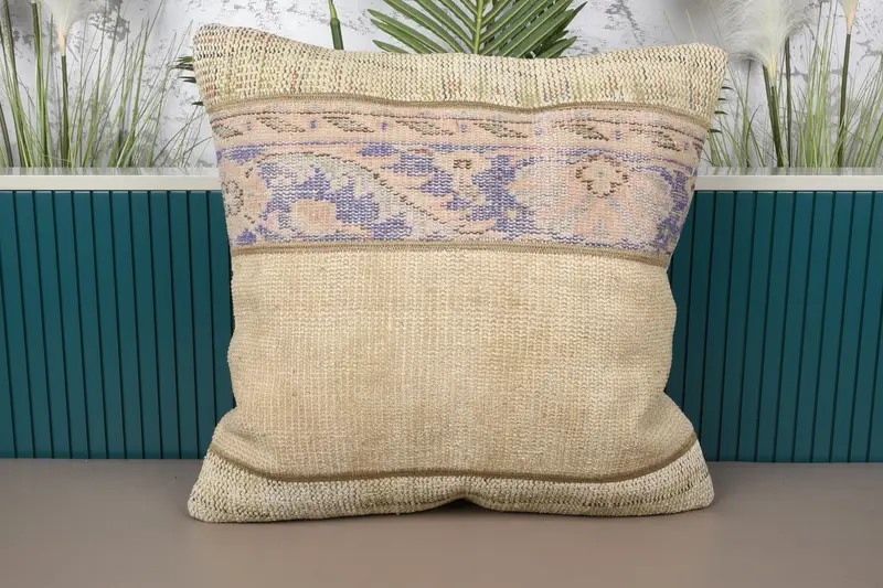 Beiges Patchwork-Wurfkissen, 24x24 besticktes Vintage-Kissen