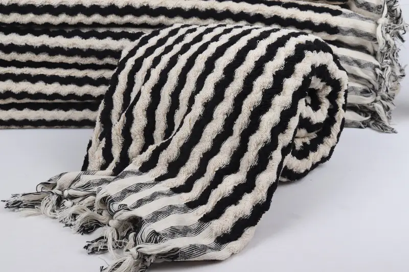 Valentines Day Gift For Him, Turkish Bath Towel Set, 70x40 Cotton Pom Pom Zigzag Design Towel, Absorbent towel, Organic towel, Bridesmaid Gift Towel - 4