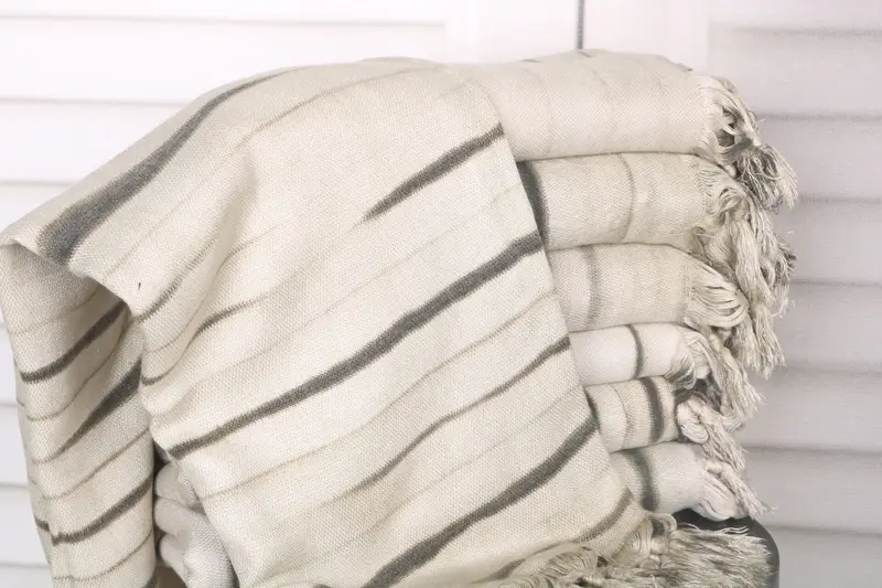 Beach Towel Green Cotton Tie Dye, 40x67 Inches