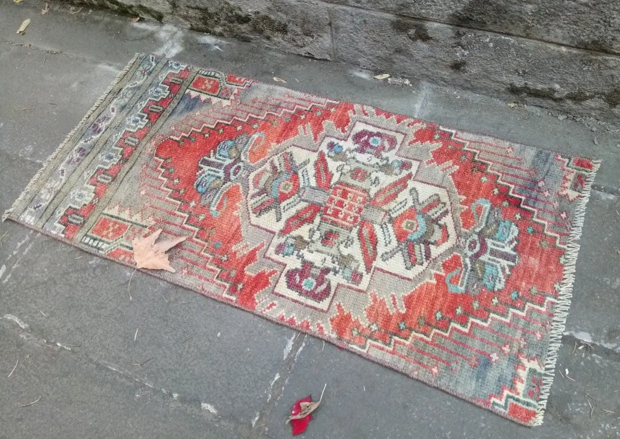 Vintage 1.6x3.37 ft Rug, Small Turkish Rug, Red Blue Oriental Rug - 1