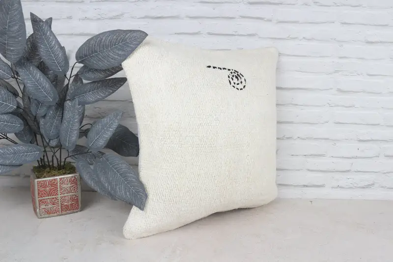 20x20 White Pillow Cover, Vintage Kilim Throw Pillow, Cushion Cover, Interior Designer Pillow, Boho Pillow Sham Cover - 4