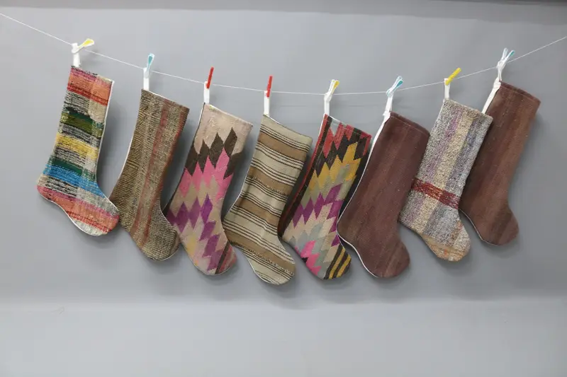 Weihnachtsornamentmuster, 22 Zoll breiter Weihnachtsstrumpf