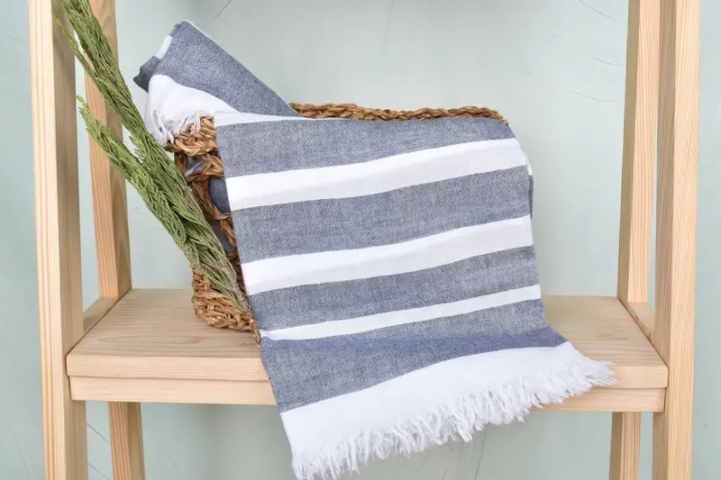 Girls Weekend Getaways Gifts, Bridal Shower Favors, 64x40 Cotton Striped Towel, Bachelorette Party Gift, Travel Towel, Bridal Gifts, Bath towel - 4
