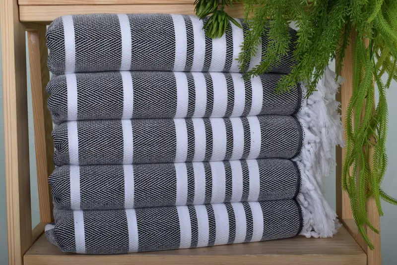 40x20 Cotton Zig zag Towel, Wedding Favors, Monogrammed Hand Towel, Custom Hand Towel, Bulk Order Towel, Personalized Wedding Gift For Couple - 1