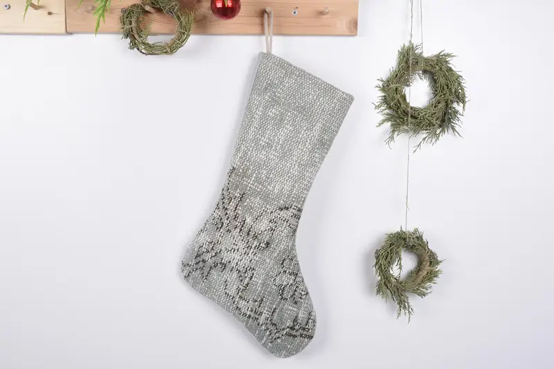 Patrón de adornos navideños festivos, calcetín navideño de 19 pulgadas de ancho