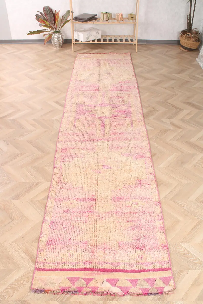 Turkish Vintage Rug 2.8x12.5 ft (84x380 cm), Herki Pink Oriental Rug - 1