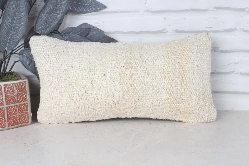 Turkish Pillow, Pillow Cover, Vintage Kilim Throw Pillow, Ottoman Pillow Cover, Turkish Kilim Pillow, 8x16 Beige Cushion Cover - 1