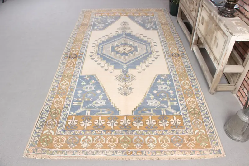 Handmade Beige & Blue Persian Rug, 0.4x9 ft
