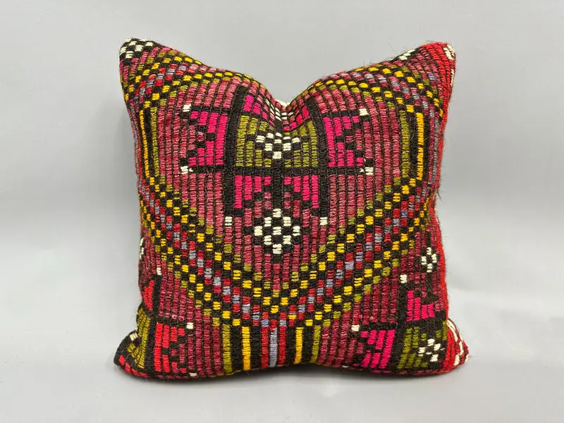 Oriental Pillow, Toss Cushion, Kilim Pillow, Cushion Cover, 18x18 Pink Pillow, Kilim Pillow Cover, Boho Pillow Sham Cover - 1