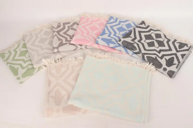Wedding Favors, 40x24 Cotton Tulip Patterned Towel, Bridesmaid Gifts, Monogrammed Hand Towel, Bachelorette Party Favors, Beach Theme Wedding Gift - 3