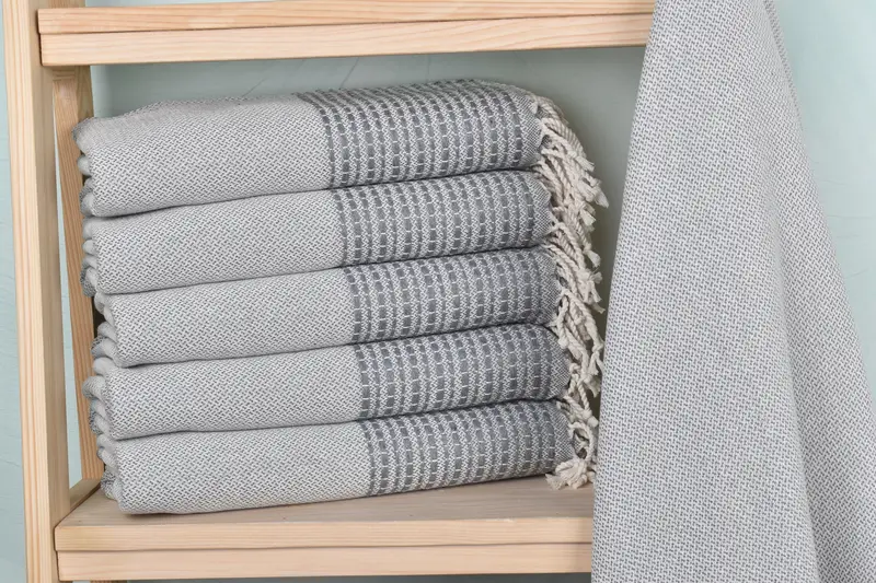 Lightweight Turkish towel for beach, 70x36 Cotton Striped Towel, Soft towel, Personalized Turkish Towel, Bachelorette Favor, Monogrammed Beach Towel - 2