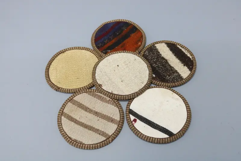 Beyaz ve Bej Çizgili Bardak Altlığı, Rustik Yün Bardak Altlığı