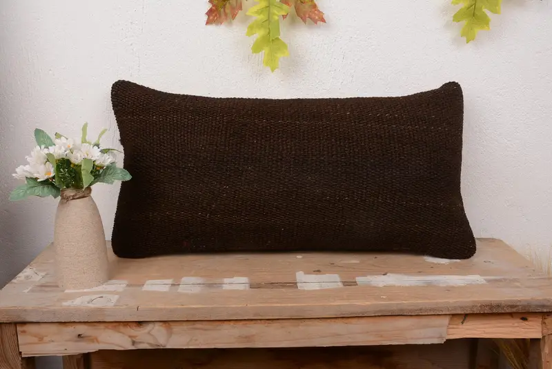 Braunes Southwestern besticktes Kissen, handgemachtes 12x24 Wurfkissen