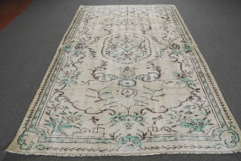 Vintage Rug, Large 5.6x8.7 ft Rug, Oushak Blue Floral Rug - 1