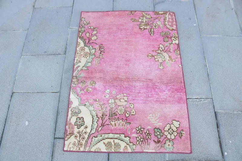 Vintage 2.3x3 ft Rug, Small Turkish Rug, Pink Brown Rug - 1