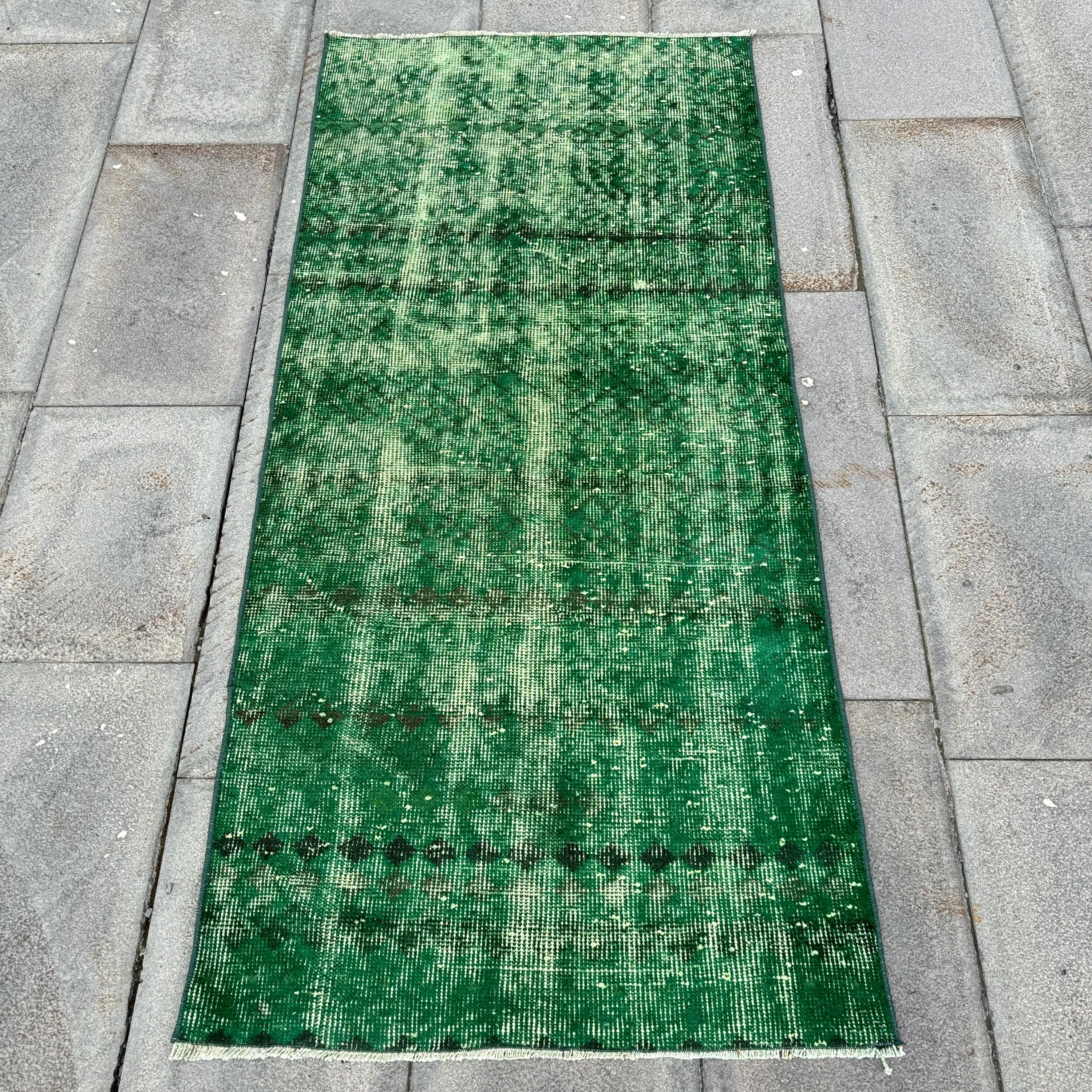 Vintage Turkish Rug 2.5x5.3 ft (75x163 cm), Green Striped Rug - 1