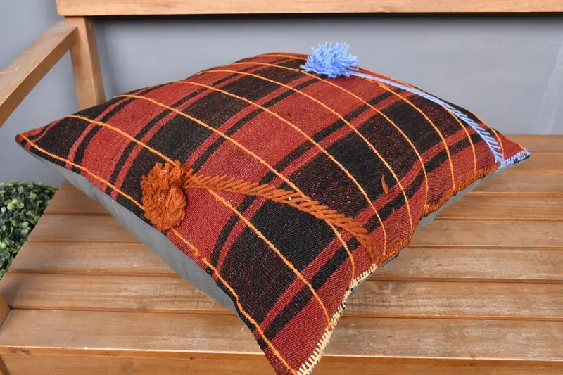 Vintage Kilim Throw Pillow, 20x20 Red Pillow Sham, Bright Pillow, Cushion Cover, Knitted Pillow Case, Handmade Kilim Cushion, Vintage Pillow - 2