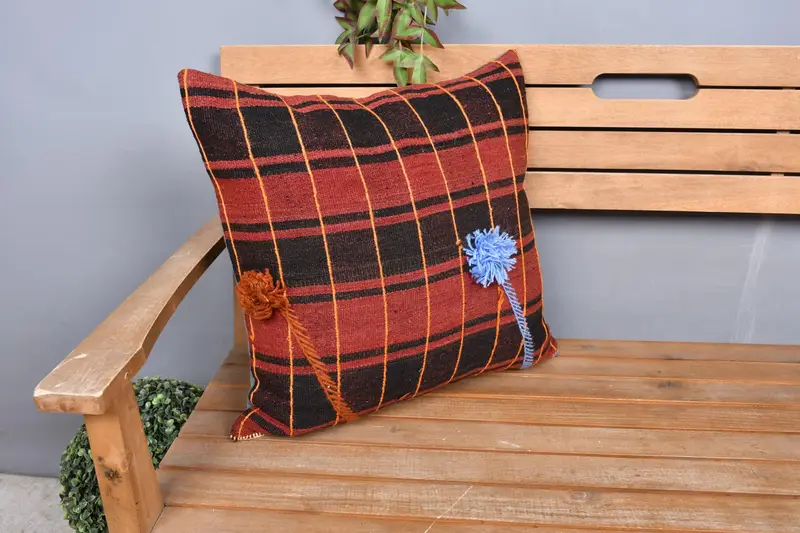 Vintage Kilim Throw Pillow, 20x20 Red Pillow Sham, Bright Pillow, Cushion Cover, Knitted Pillow Case, Handmade Kilim Cushion, Vintage Pillow - 1