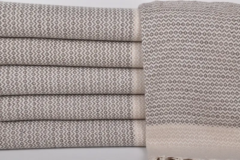 Best lightweight Turkish towel for travel USA, Bath towel, Soft towel, Beach Towel Bulk, Spa Gift, Bachelorette Gifts, 70x40 Cotton Diamond Towel - 1