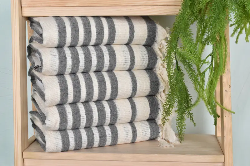 Custom Bath Towel, Custom Beach Towel, Bachelorette Party Gifts, Housewarming Gift, Hammam towel, Best Friend Gift Ideas, 70x34 Cotton Striped Towel - 1