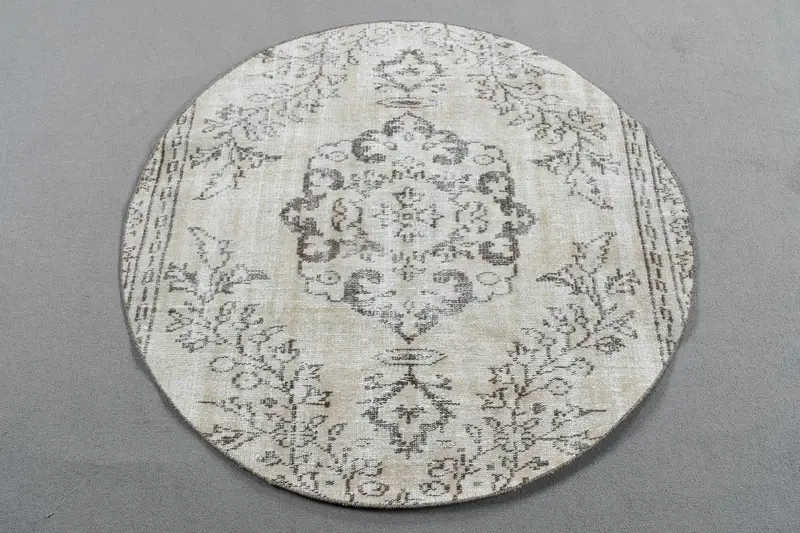 Vintage Halı, 3.9x3.9 ft Türk Halısı, Beyaz Gri Güneybatı Yün Halı - 1