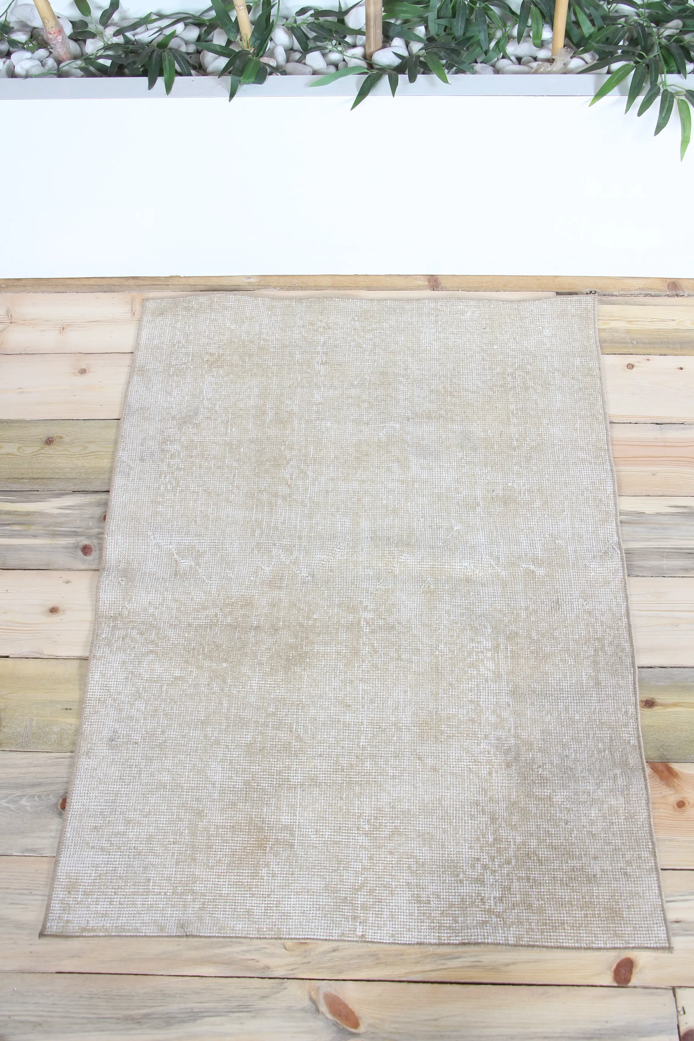 Vintage Rug, 2.6x3.6 ft Turkish Rug, Beige Gray Solid Rug - 1
