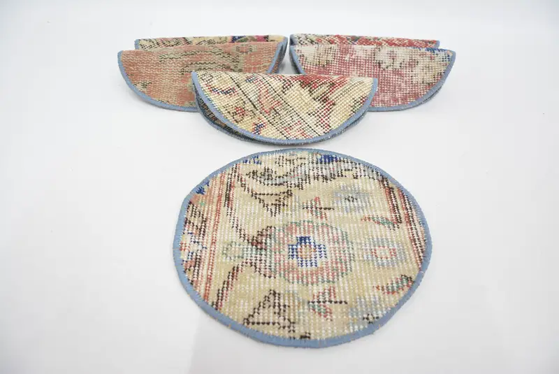 Elegantes manteles individuales rojos y beige, decoración de mesa Kilim de lana de primera calidad