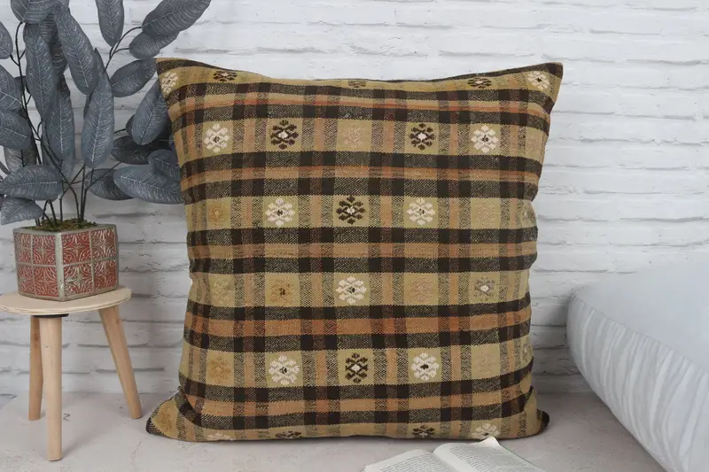 Throw Kilim Pillow, 28x28 Yellow Cushion Case, Bench Pillow, Interior Designer Pillow, Turkish Pillow, Decorative Throw Pillow Case, Pillow Cover - 1