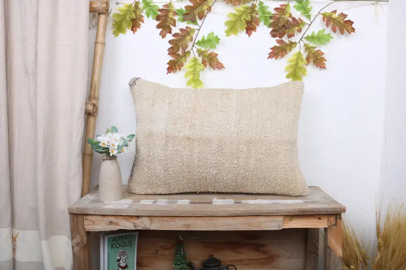 El Yapımı Güneybatı Kilim Kırlent, Vintage Bej Kırlent