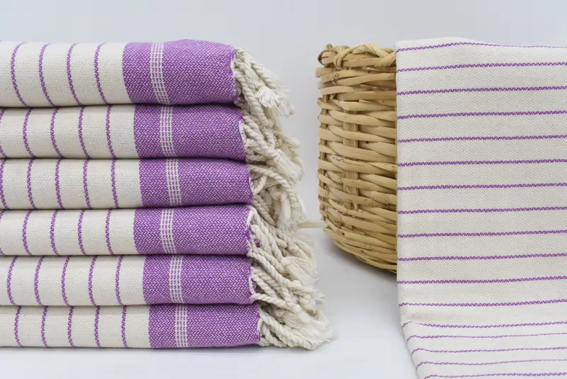 スパタオル、70x40コットンストライプタオル、刺繍タオル、ベガスの独身パーティーの好意、独身ギフト、家族の贈り物、カスタムウェディングギフト
