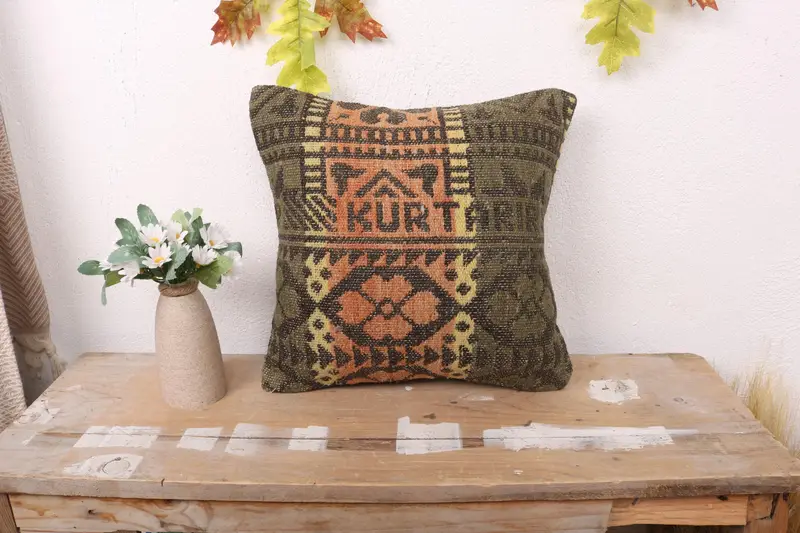 İşlemeli Turuncu & Sarı Kırlent, Vintage Geometrik Kırlent