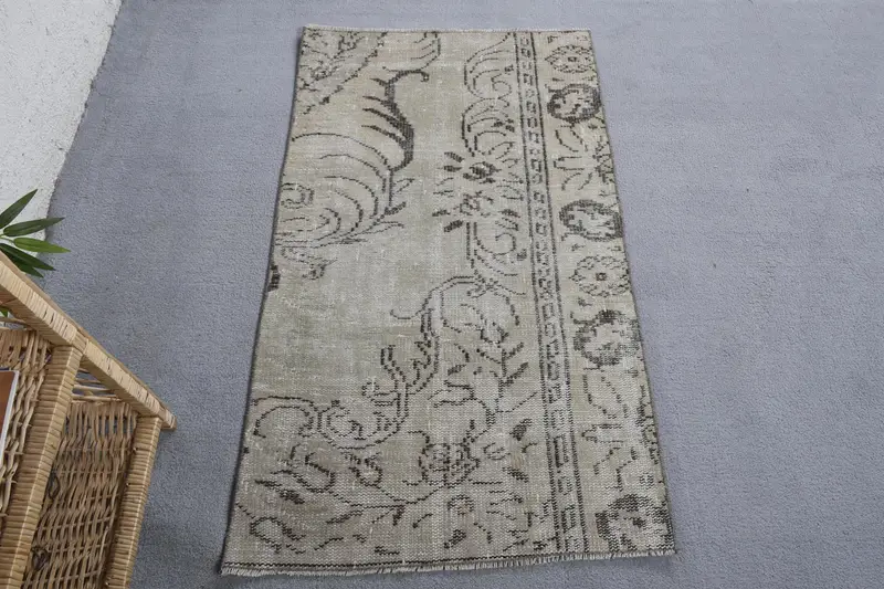 Green & Brown Polka Dot Rug, 2.5x4.1 ft Chic Decor