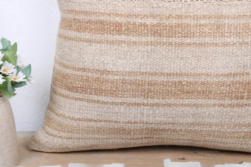 Ethnical Kilim Rug Pillow, Pillow for Couch, Vintage Pillow, Neutral Cushion Cover, Handwoven Pillow, Cushion Cover, 20x20 Beige Pillow - 3