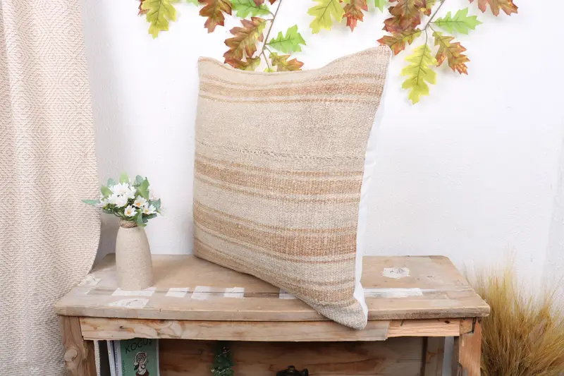 Ethnical Kilim Rug Pillow, Pillow for Couch, Vintage Pillow, Neutral Cushion Cover, Handwoven Pillow, Cushion Cover, 20x20 Beige Pillow - 4