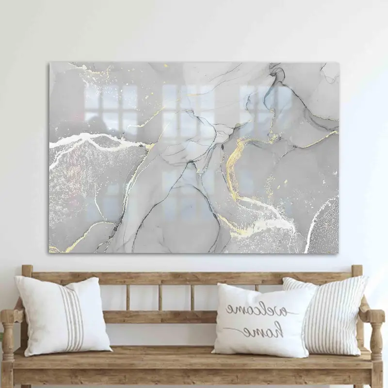 エレガントなグレーの大理石プリント ガラス: モダンで贅沢なデザイン