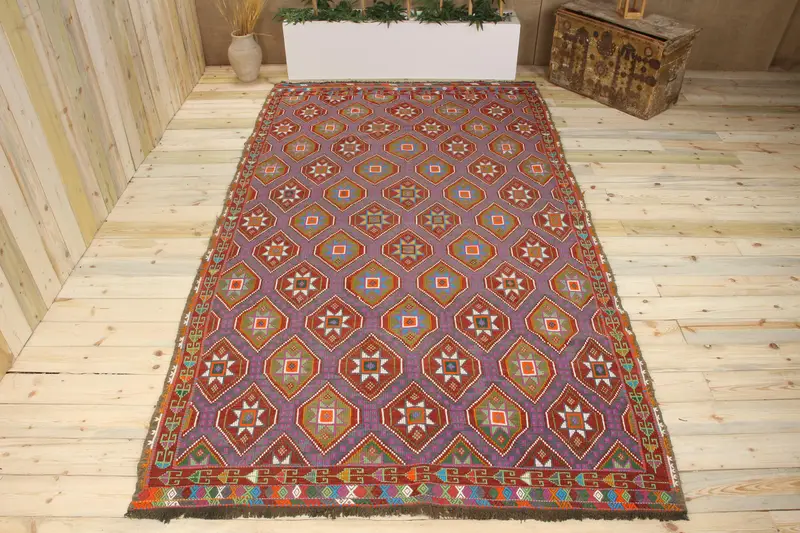 Alfombra morada hecha a mano, diseño botánico de 0,5x10,6 pies