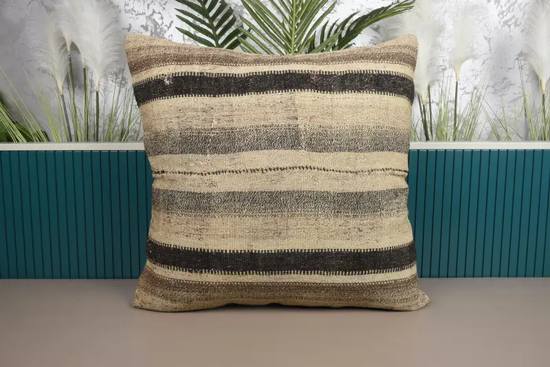 Funda de almohada europea cuadrada grande turca a rayas, funda de almohada marroquí para dormitorio principal marrón de 28x28 pulgadas - 1