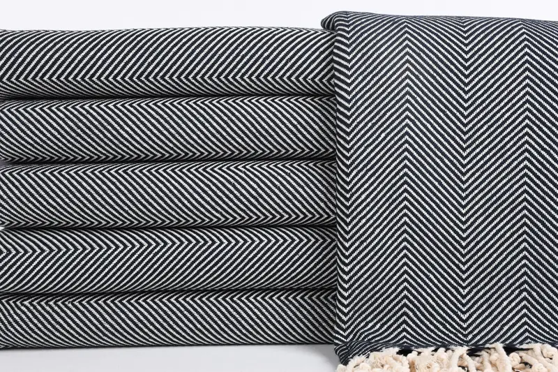 Lightweight Turkish towel, Custom Bath Towel, Memorial Gift, Bridesmaid Gift Towel, 70x40 Cotton Herringbone Towel, Personalized Beach Towel - 1