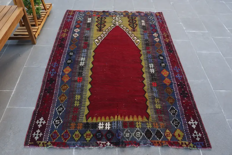 Alfombra vintage Kilim Area 4.4x6.2 pies (135x190 cm), alfombra turca de patchwork rojo - 1