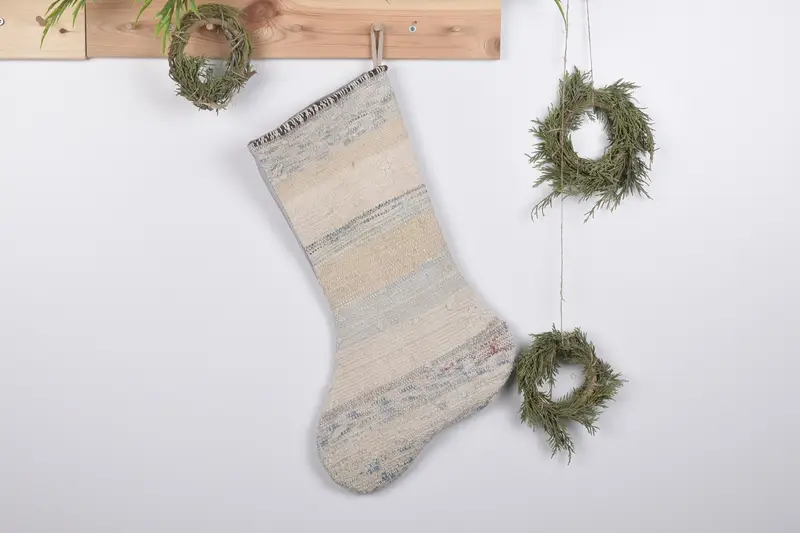 Medias con estampado de adornos navideños de 19 pulgadas, medias festivas para fiestas