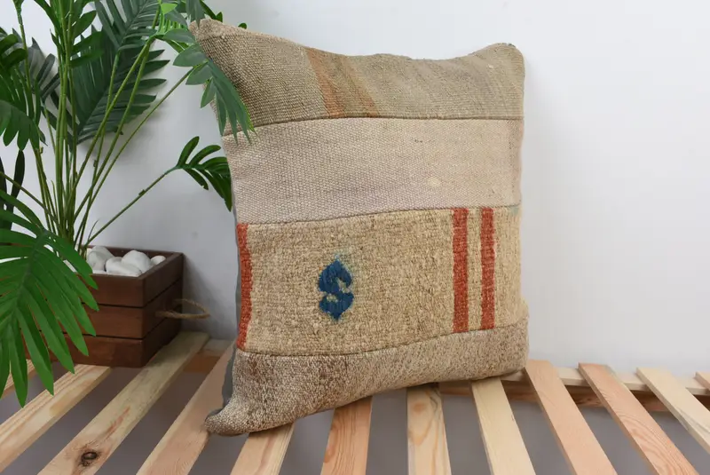 Christmas Pillow, Ethnical Kilim Rug Pillow, 20x20 Beige Pillow Case, Turkish Kilim Pillow, Pillow Sham, Vintage Kilim Pillow - 4