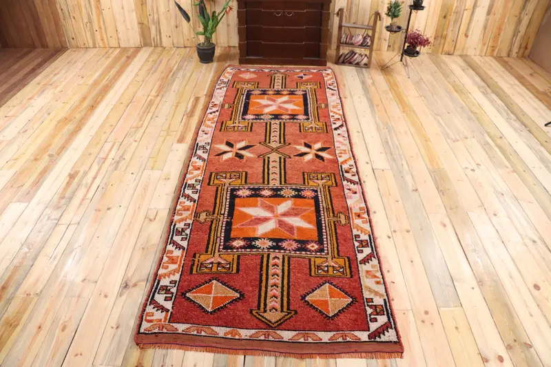 Vintage Halı, 4.1x11.3 ft Runner Türk Halısı, Herki Kırmızı Turuncu Çizgili Halı - 1