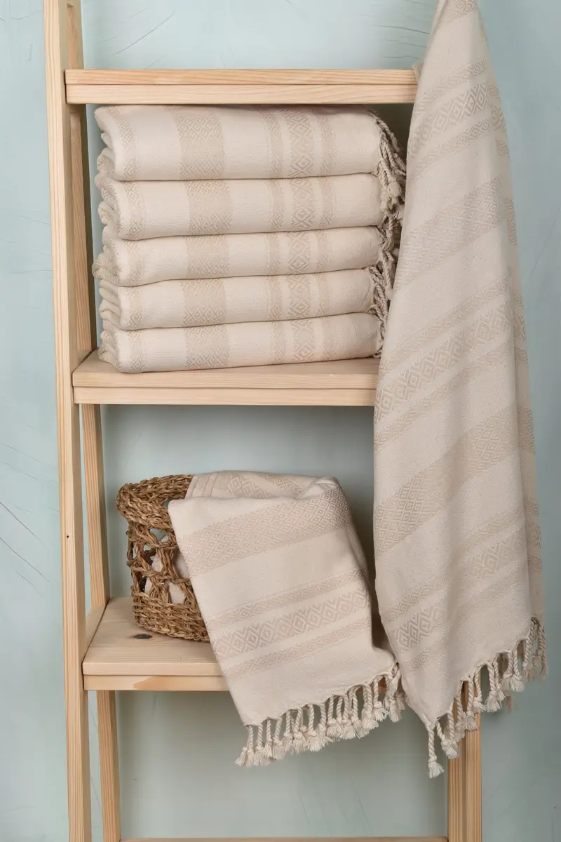 Embroidered Towel, 70x36 Cotton Diamond Towel, Christmas Gift, Peshtemal Towel USA, Custom Bath Towel, Bridesmaid Gift Towel, Monogram Turkish Towel - 3