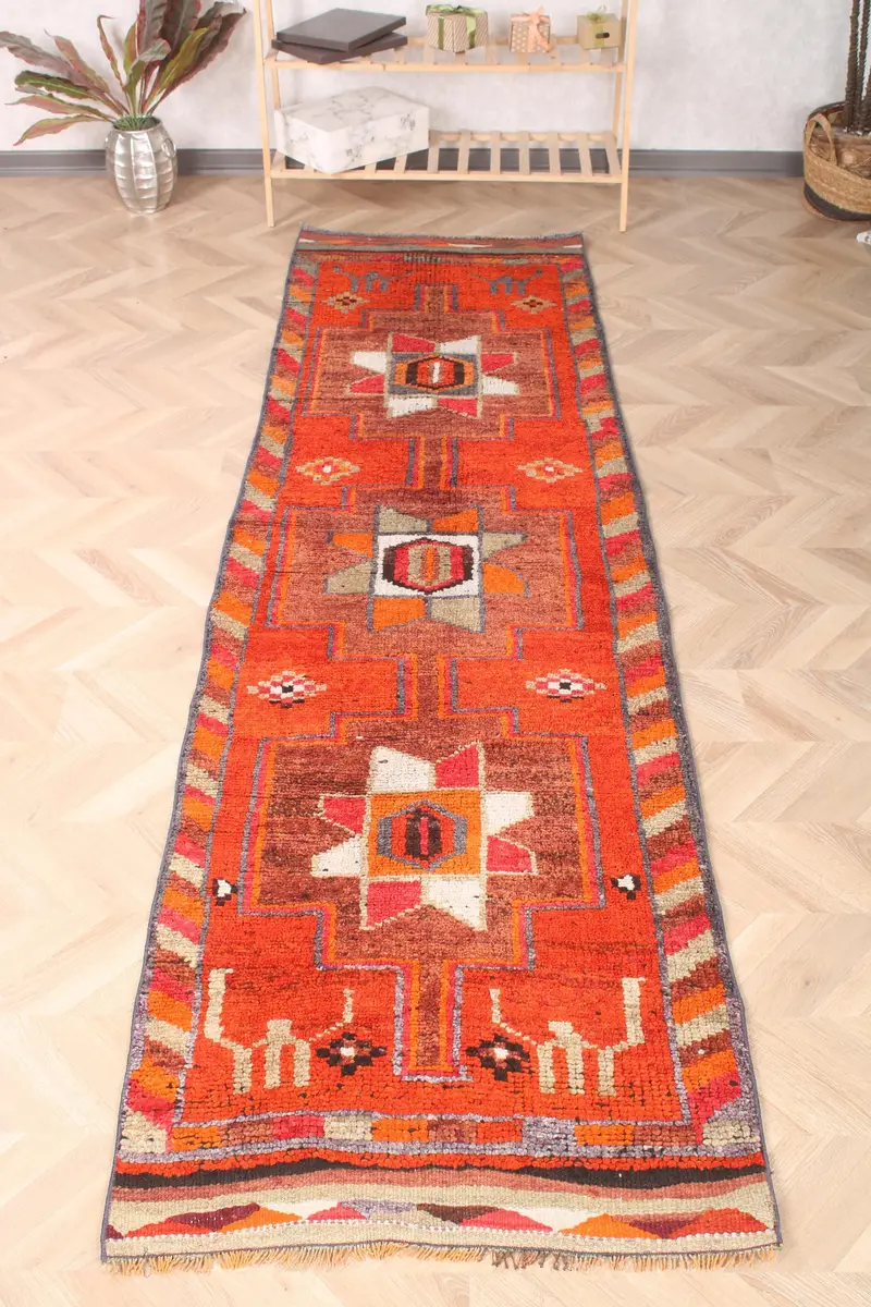 Herki Türk Halısı, 2.8x10 ft Vintage Halı, Turuncu Kareli Yün Halı - 1