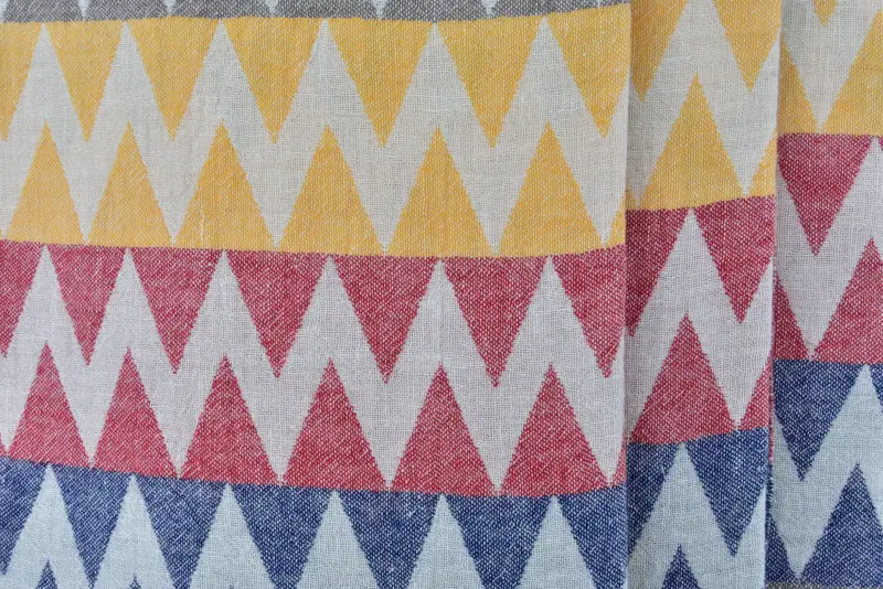 Custom Wedding Gift, Family Gift Basket, Cotton towel, Bachelorette Party Favors Beach, Thin towel, 70x40 Cotton Zigzag Design Towel, Pool Towels - 5